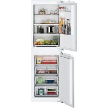 *Display Model* Siemens KI85NNFF0G Built-in fridge-freezer with freezer at bottom flat hinge