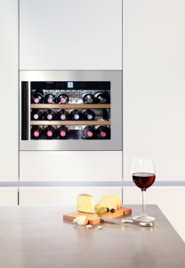 Liebherr WKEES553 GrandCru Built-in wine storage fridge 51L